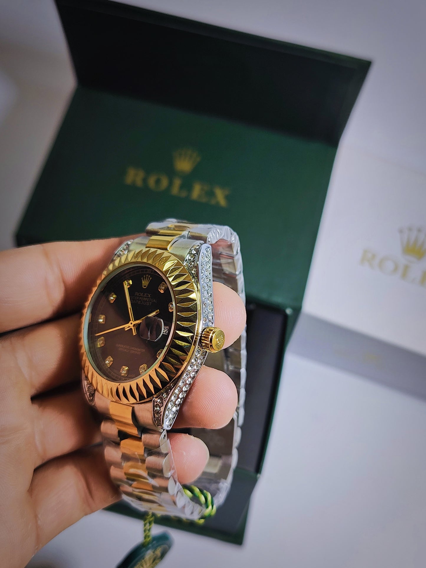 Role*x Datejust – Two-Tone Luxury Timepiece